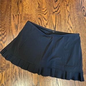 Lululemon Black City Sky Run By Pleated Tennis Skirt Skort Size 10
